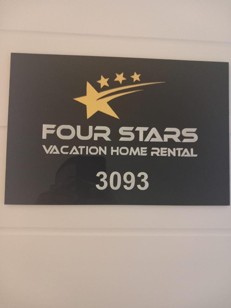 Four Stars Hostel Dubai Ngoại thất bức ảnh