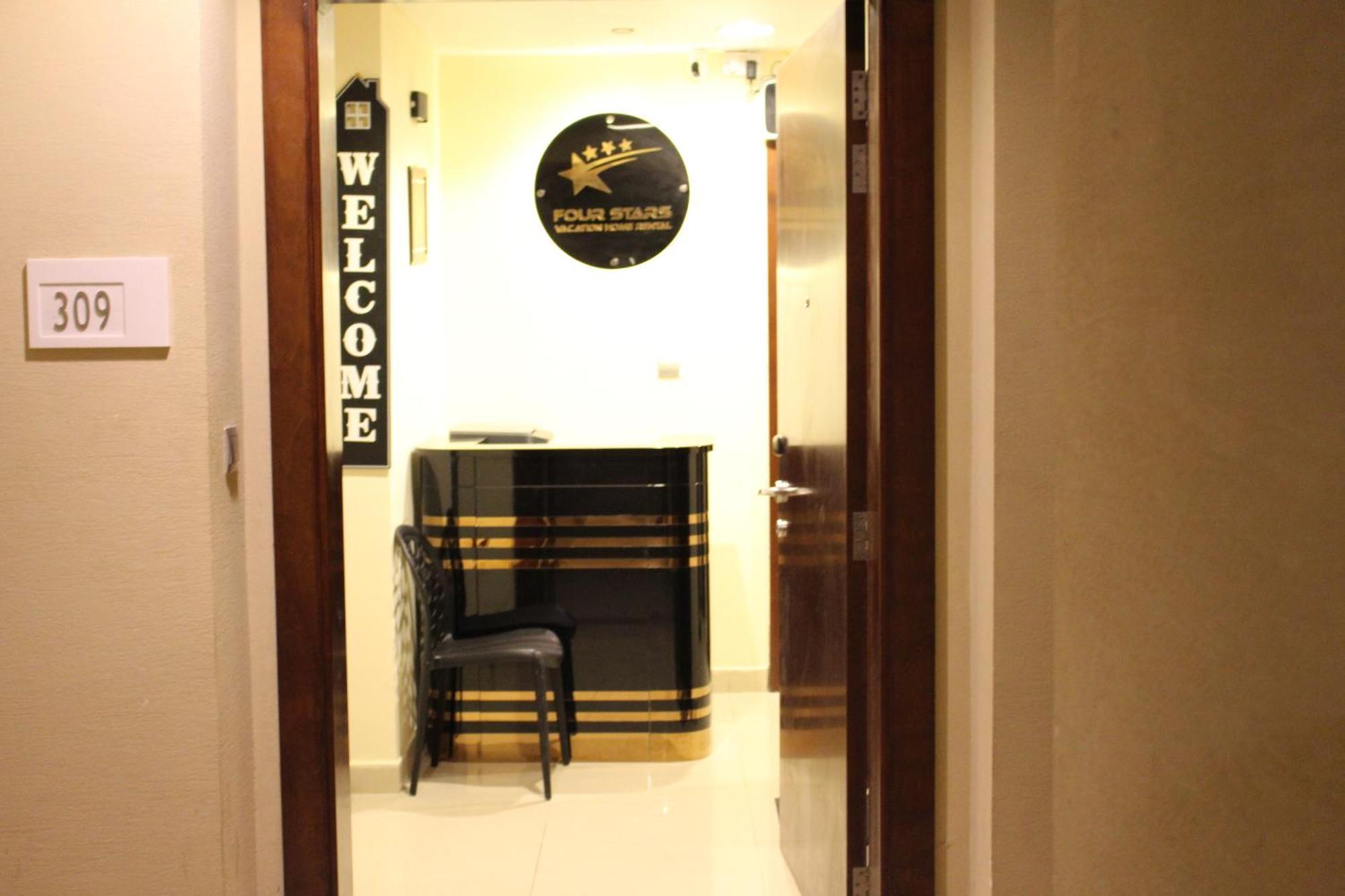 Four Stars Hostel Dubai Ngoại thất bức ảnh